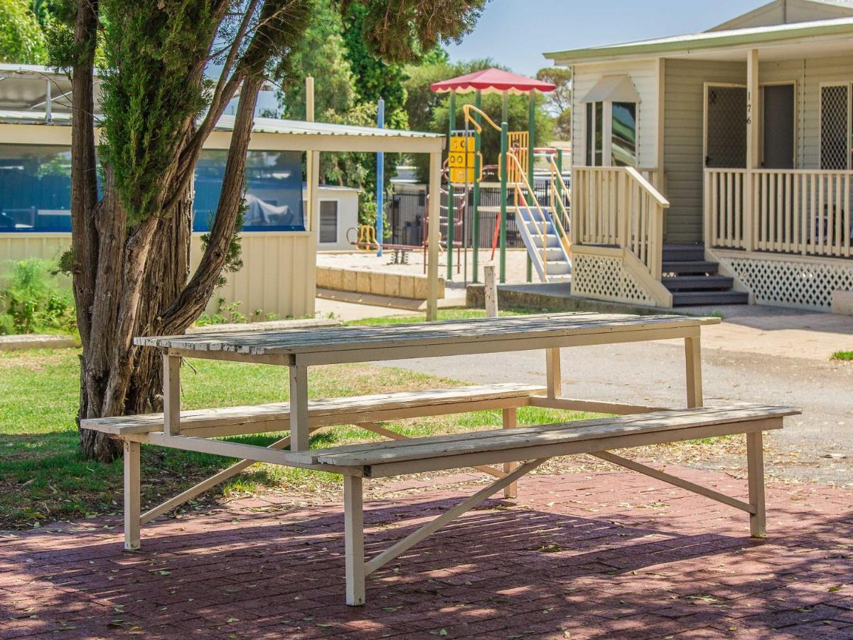 Dawesville Twin Waters Caravan Park מראה חיצוני תמונה